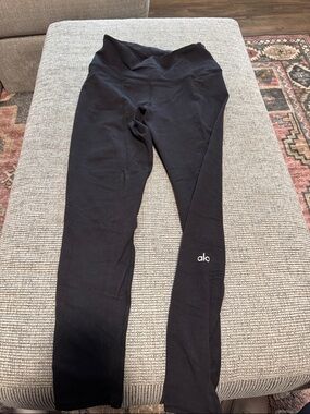Alo Black High-Waist Leggings